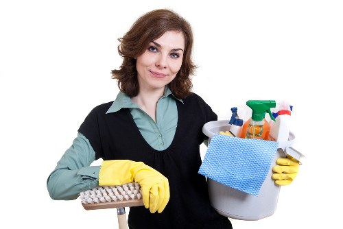Deep upholstery cleaning for fabric sofas in SW17 homes